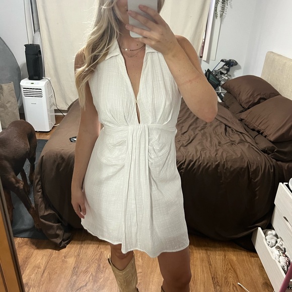 MAHINA dress - Picture 4 of 16